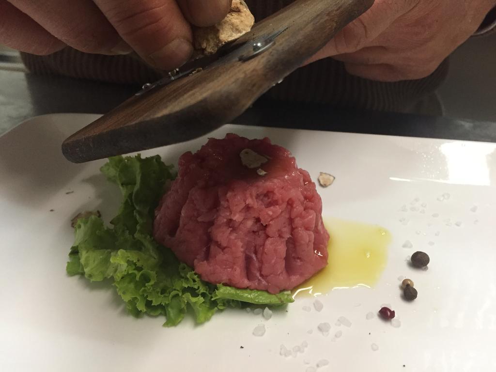 Albergo Ristorante 'l Bunet Cortemilia Exterior foto