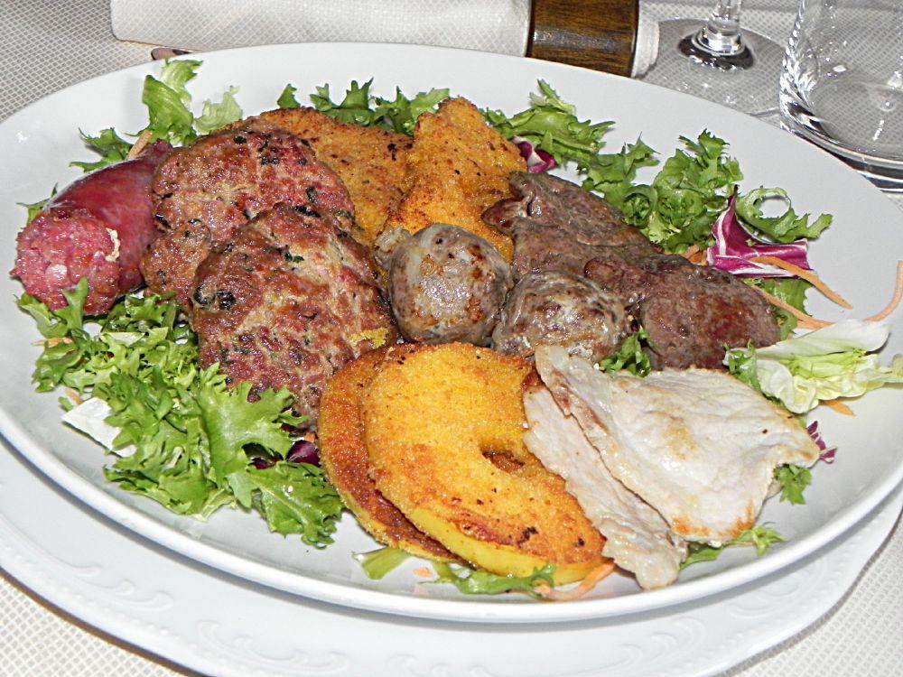 Albergo Ristorante 'l Bunet Cortemilia Exterior foto