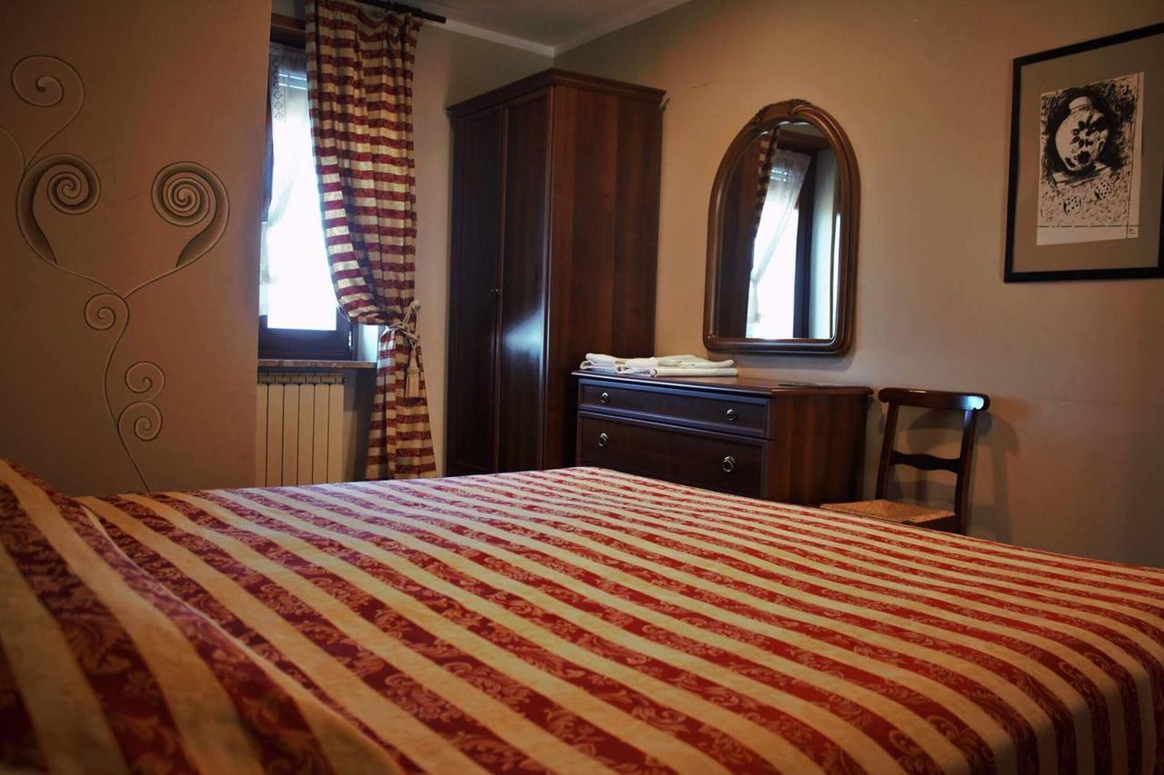 Albergo Ristorante 'l Bunet Cortemilia Exterior foto